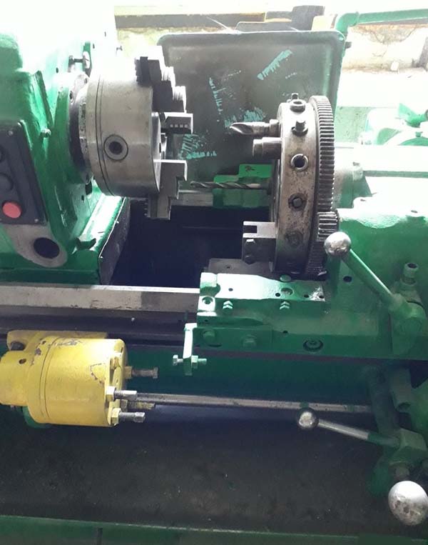 1336м фото токарного токарно-револьверного верстата